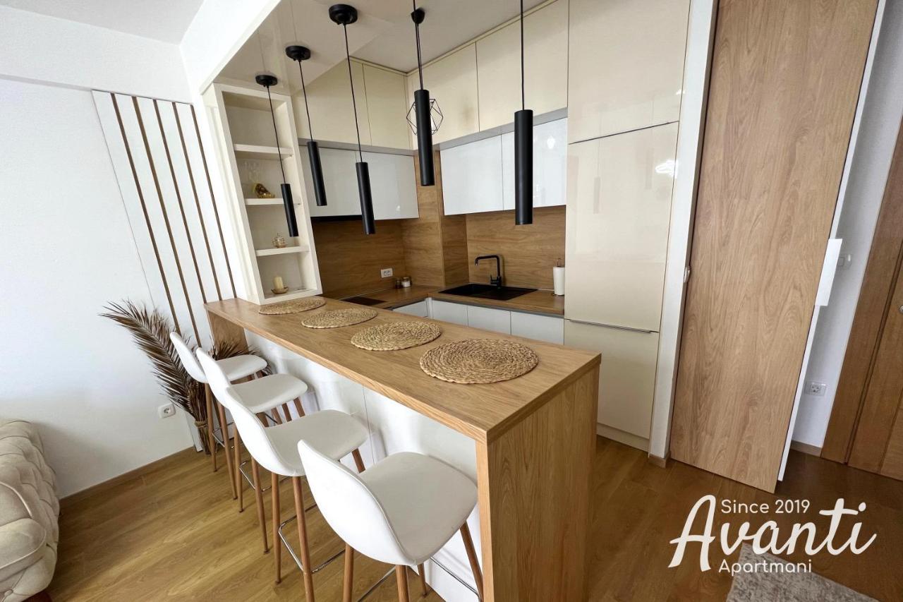 Apartmani Avanti Budva Eksteriør bilde