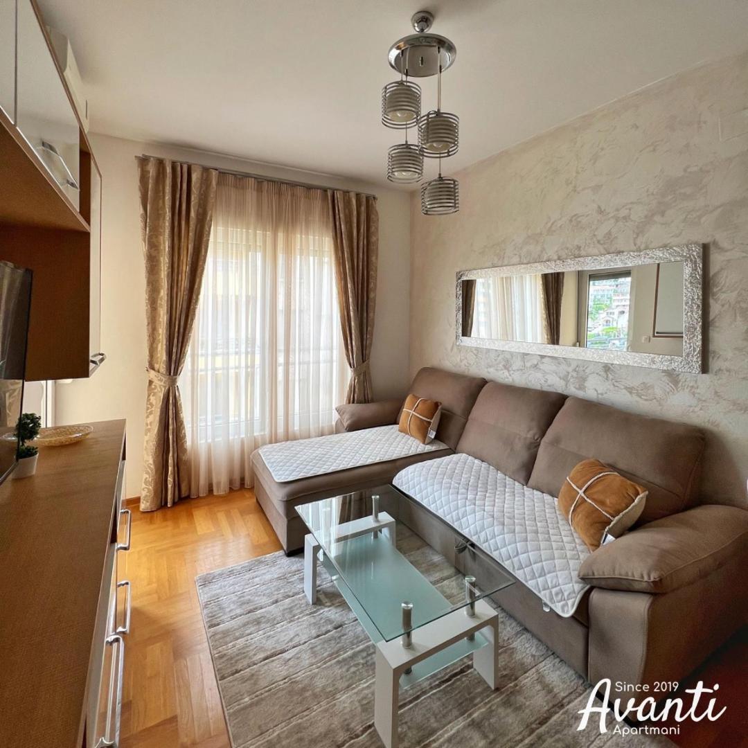 Apartmani Avanti Budva Eksteriør bilde